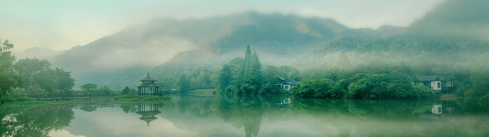 德胧集团 - 厚海数据平台